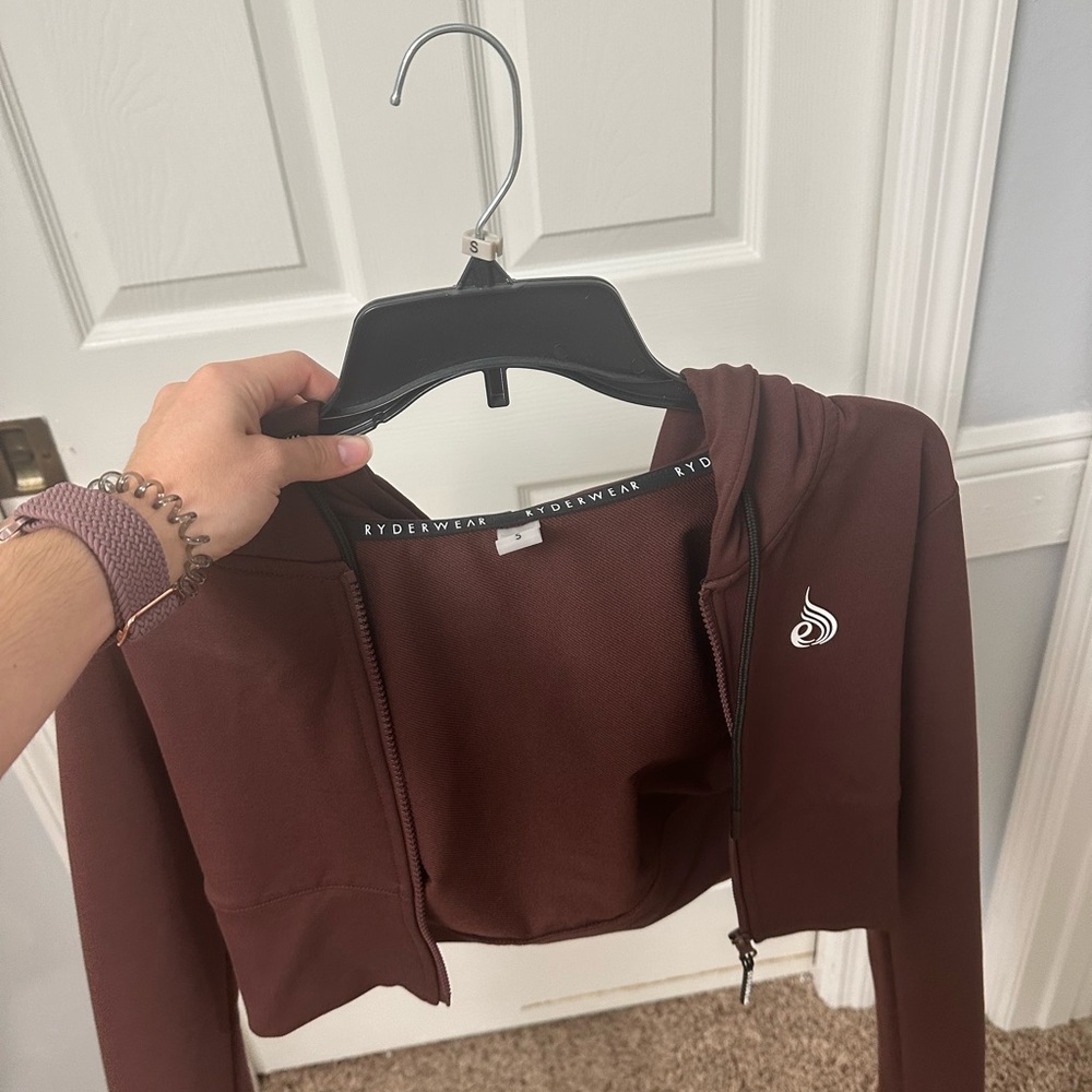 Ryderwear Chocolate Cropped Hoodie